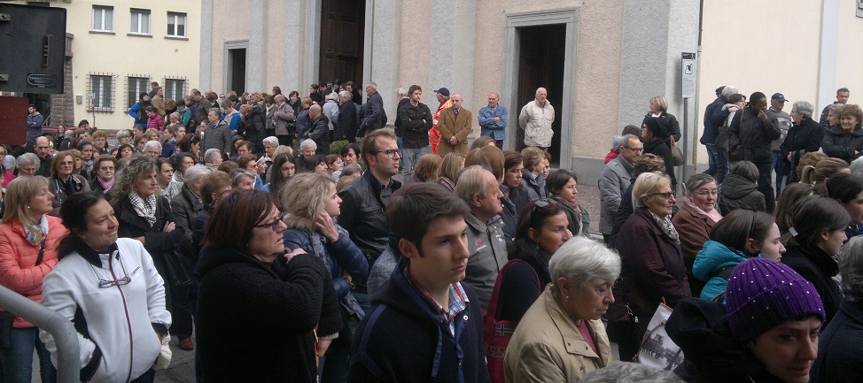 FUNERALI DON CESARE INTROBIO (5)