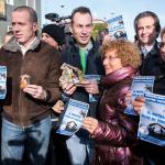 Presidio all'Istituto Garofani di Rozzano con Matteo Salvini e Mariastella Gelmini