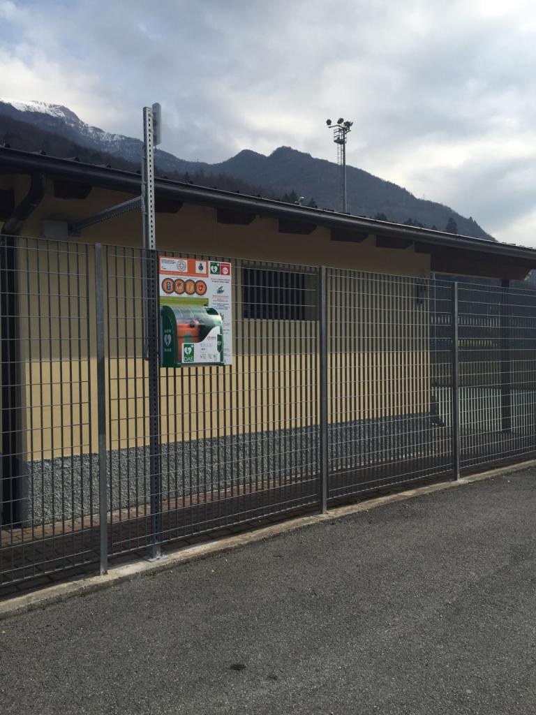 DEFIBRILLATORE CAMPO SPORTIVO CORTENOVA2