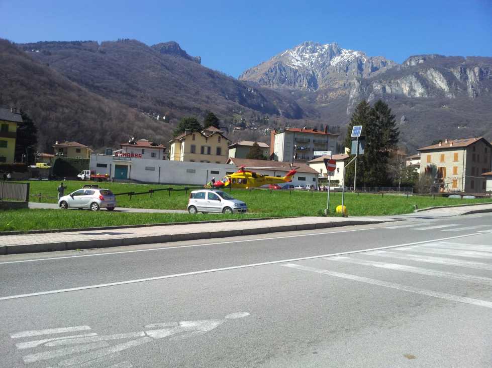 ELISOCCORSO BALLABIO DUE MANI (27)