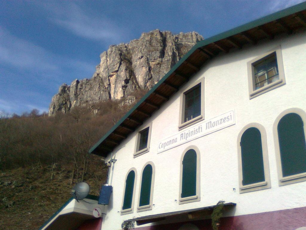 Capanna Alpinisti Monzesi