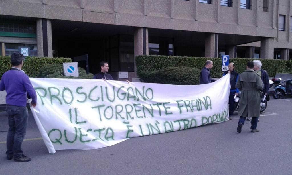 STRISCIONE PREMANESI A LECCO fraina