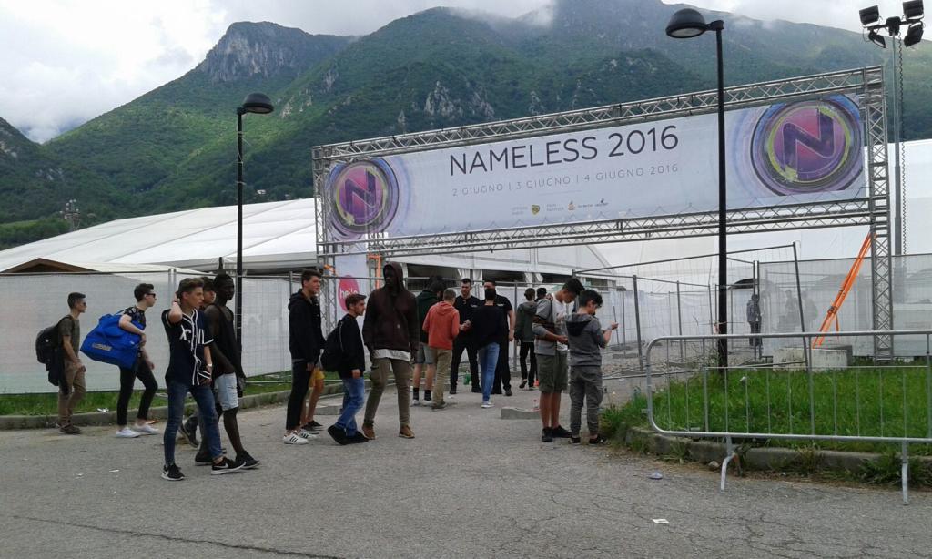 NAMELESS ESTERNO 16