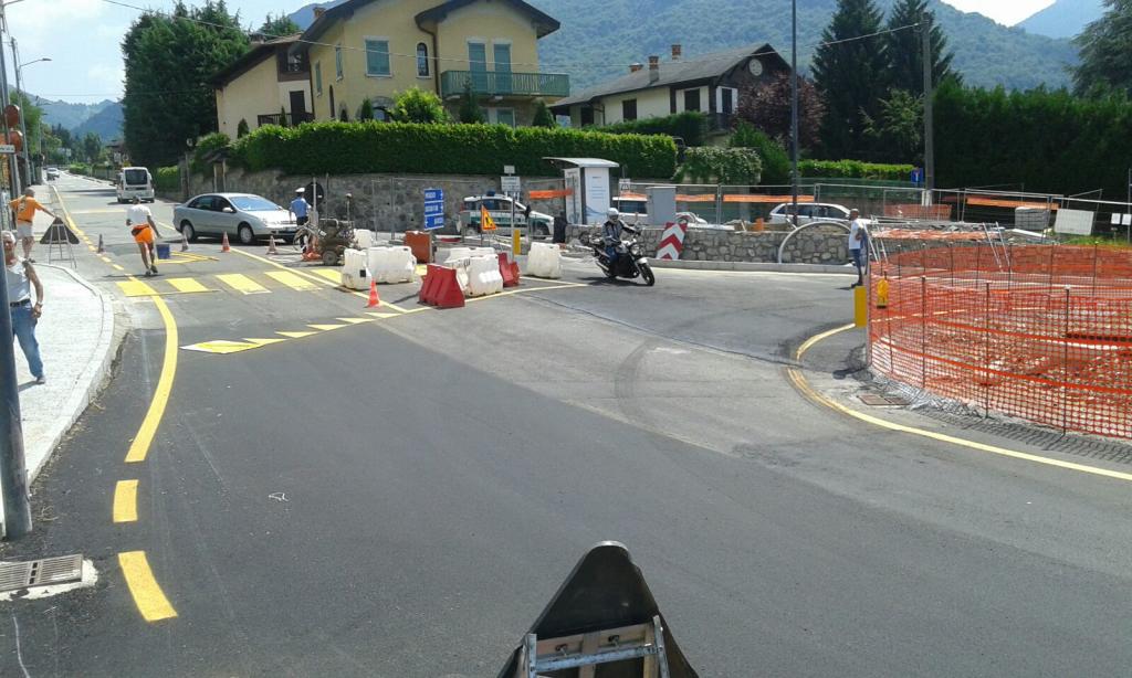 rotonda cremeno sp64 voragine luglio16 (4)