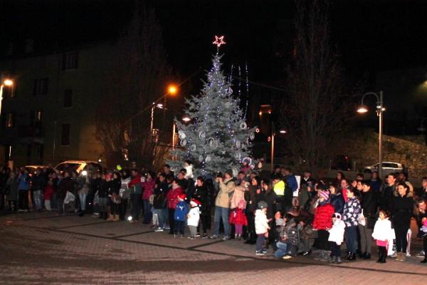 albero-natale-primaluna-19
