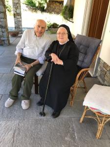 SUOR ANTONIETTA E DON LUIGI MELESI