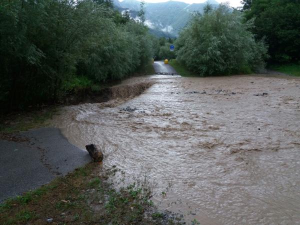 pioverna in piena - temporale maltempo