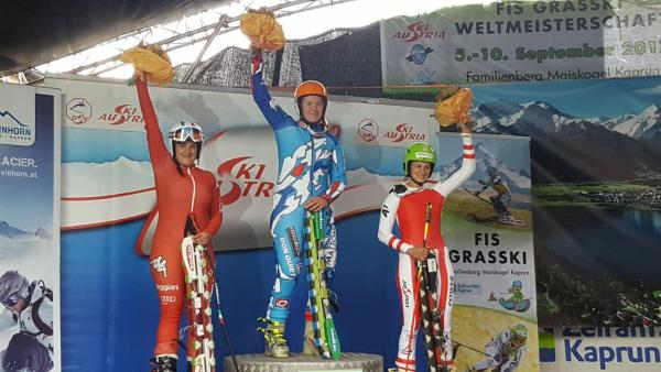 sci d'erba manzoni podio kaprun