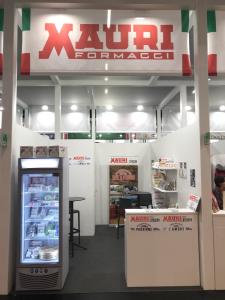 STAND_MAURI