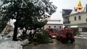 pompieri vigili del fuoco Colico Neve (2)