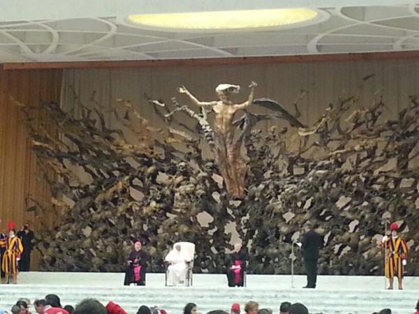 croce rossa dal papa (7)